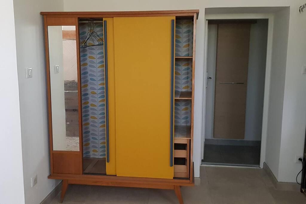 Location Appartement Dans Mas Provencal มงโตซ์ ภายนอก รูปภาพ